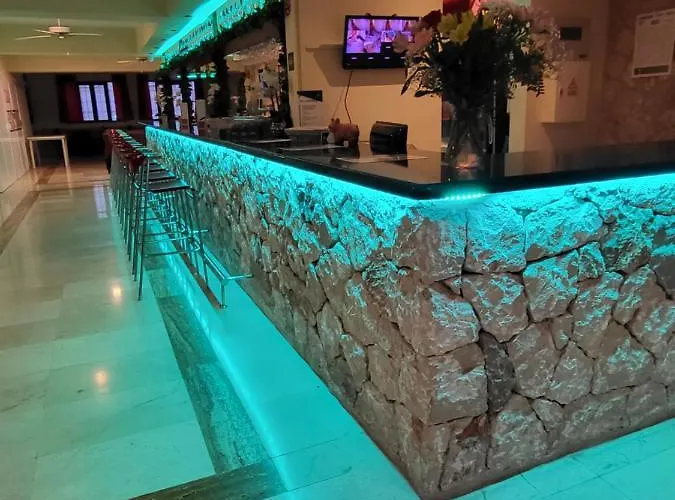 Das Hostal ホステル