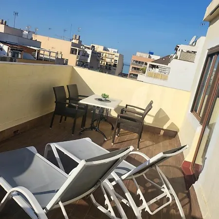 Das Hostal ホステル